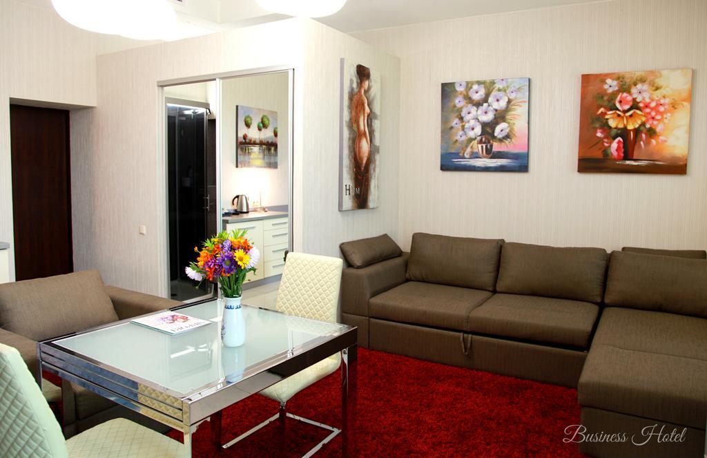 Business Hotel Jarkov Habitación foto
